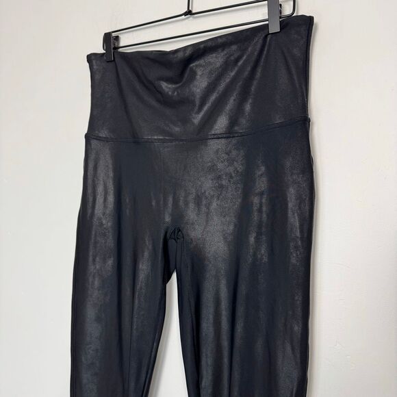 Spanx Spanxshape Faux Leather Leggings 2X - Picture 4 of 6